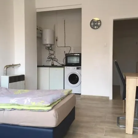 Apartment Hannover-linden, Falkenstr.1 Ap. 1 *